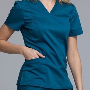 2 Sets Cherokee Scrubs Caribbean Blue SZ M/ Petite